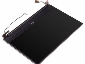 Langkah 6 — Mengangkat Display Assembly