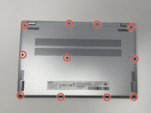 Langkah 2 — Lepaskan Sekrup Panel Belakang