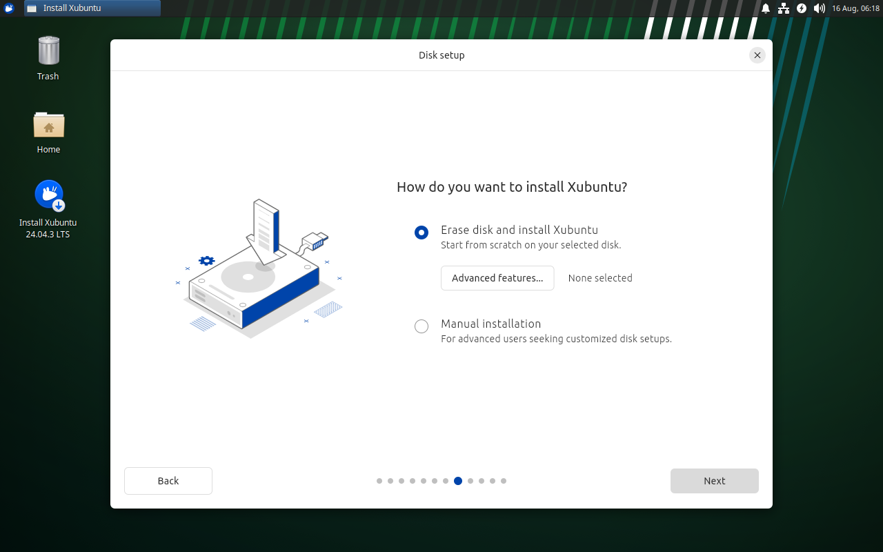 Layar Disk setup Xubuntu dengan pilihan Erase disk dan Manual installation