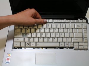 Langkah 4 — Tarik Keyboard