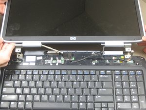 Langkah 6 — Mengganti Motherboard
