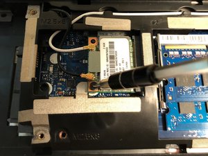 Langkah 2 — Mengakses Kartu Wifi