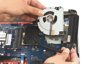Langkah 7 — Mengganti Fan Module