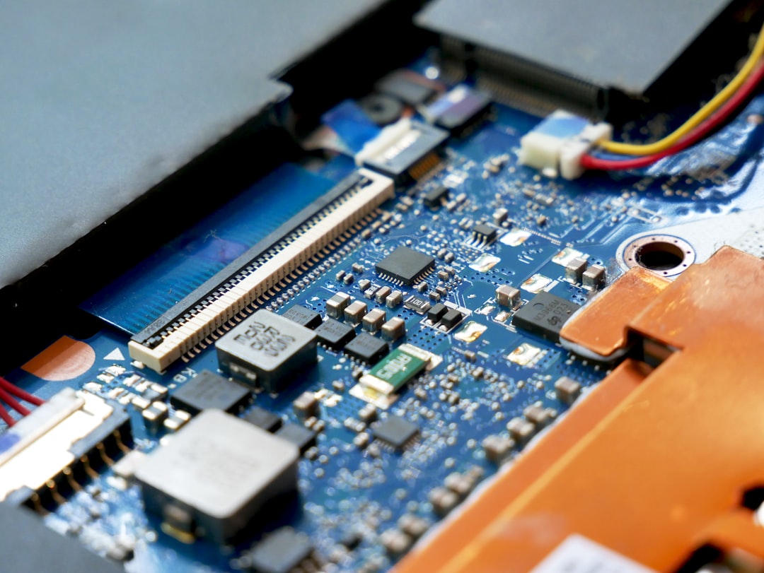 Apa Itu IC (Integrated Circuit) di Laptop dan Kenapa Bisa Rusak?