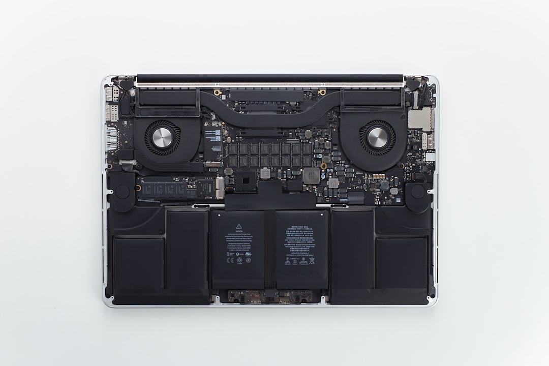 Penggantian Panel LCD MacBook Core 2 Duo