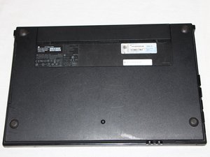 Langkah 1 — Membuka Baterai Laptop