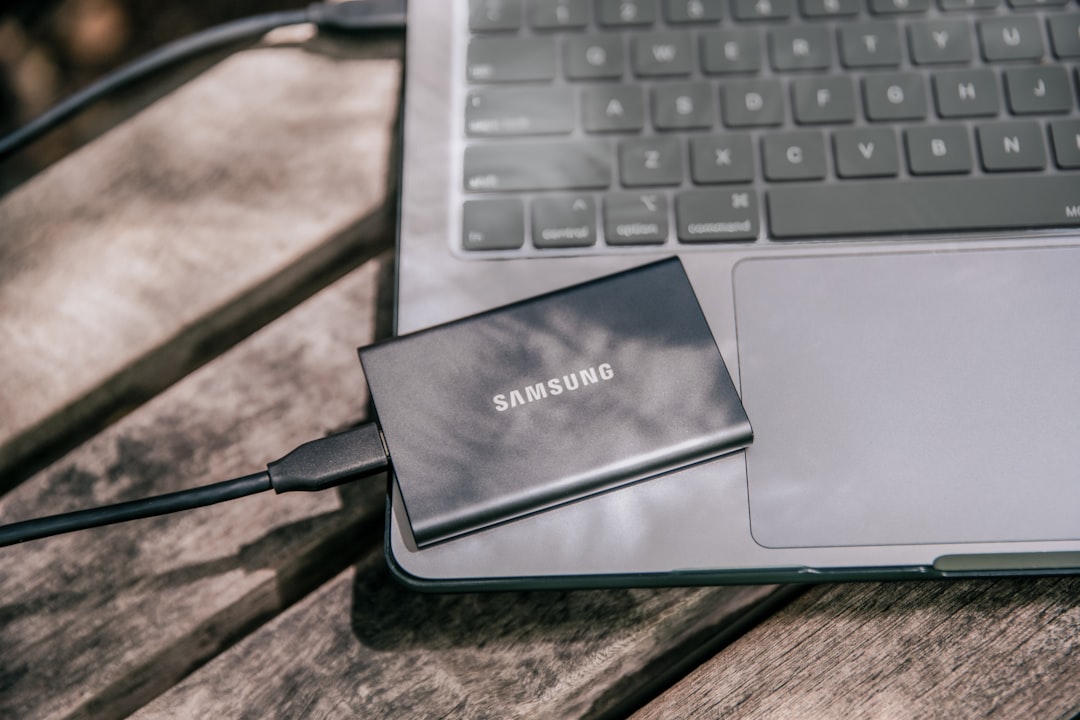 Ganti SSD Lenovo IdeaPad 1-15ALC7
