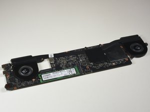 Langkah 8 — Balik Motherboard
