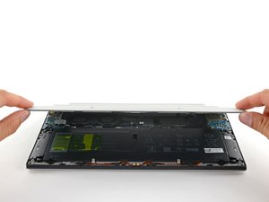 Langkah 3 — Angkat Panel Belakang