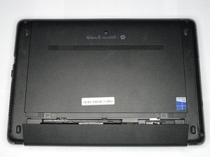 Langkah 2 — Cabut Baterai Laptop