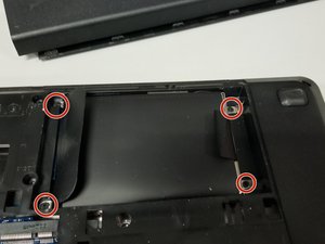 Langkah 4 — Langkah 4: Lepaskan Hard Drive