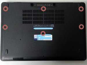 Langkah 1 — Membuka Casing Laptop