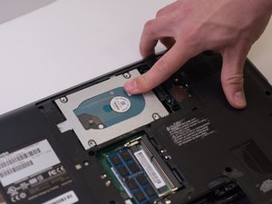 Langkah 4 — Menggeser Hard Disk