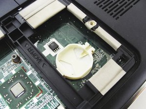 Langkah 3 — Ganti Baterai CMOS