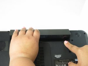 Langkah 3 — Lepaskan RAM dan Ganti