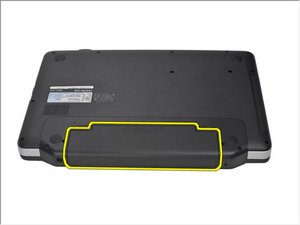 Langkah 2 — Mengeluarkan Baterai Laptop
