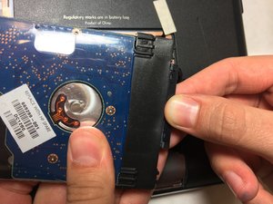 Langkah 4 — Ganti RAM Laptop