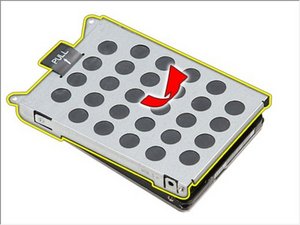 Langkah 6 — Mengangkat Bracket Hard Drive