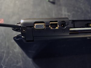 Langkah 6 — Mengangkat Casing Bawah