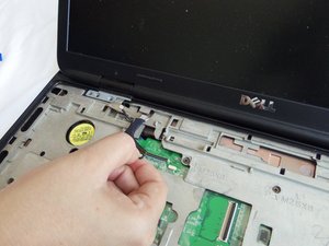 Langkah 11 — Lepaskan Kabel Monitor