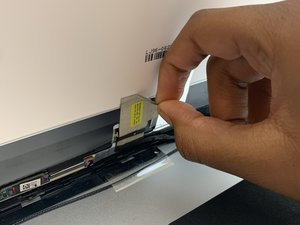 Langkah 5 — Mengangkat Perekat Layar