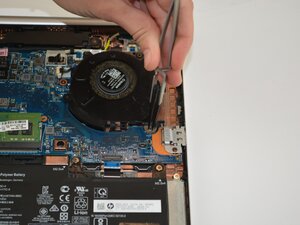 Langkah 3 — Ganti Kipas Laptop