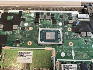 Langkah 5 — Menghilangkan thermal paste lama