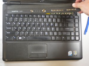 Langkah 5 — Lepaskan Keyboard