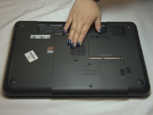 Langkah 2 — Buka Tutup Laptop