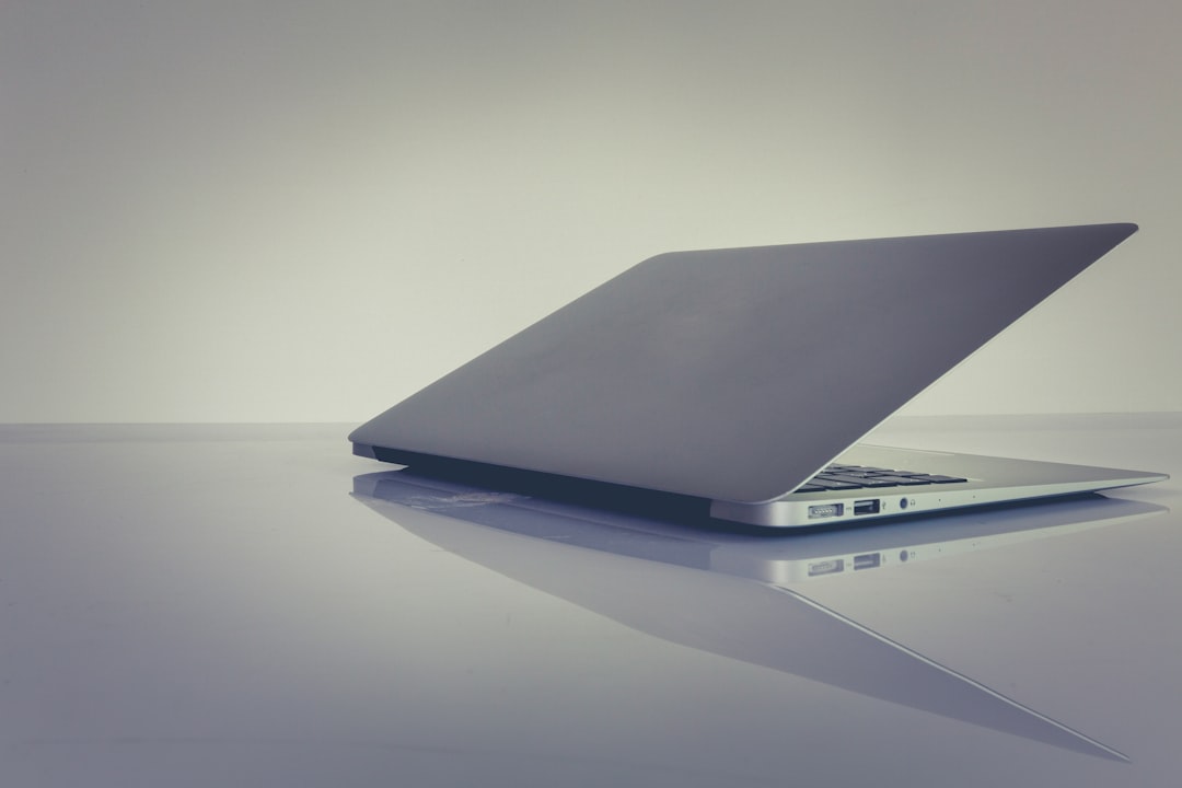 Panduan Ganti Panel Belakang HP EliteBook 8560w