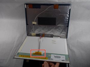 Langkah 9 — Melepas Kabel Pita