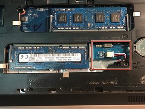 Langkah 6 — Mengeluarkan Keyboard