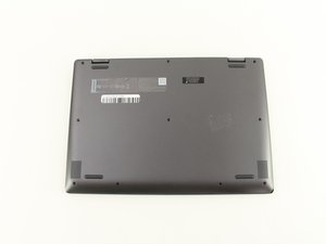 Langkah 1 — Persiapan Awal dan Mengakses Bagian Belakang Laptop