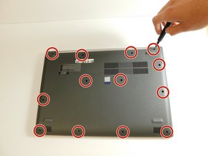 Langkah 2 — Buka Tutup Belakang Laptop