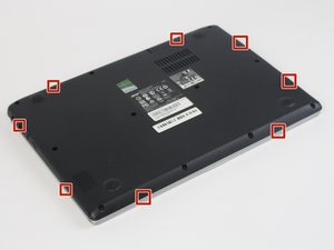 Langkah 4 — Membuka Casing Laptop