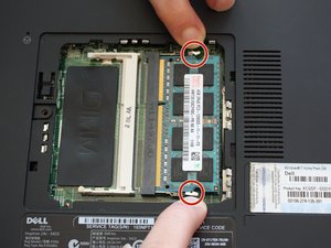 Langkah 4 — Lepas RAM