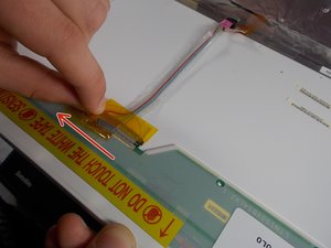 Langkah 9 — Melepas Kabel Pita
