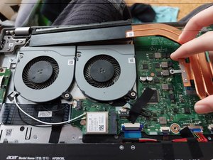 Langkah 6 — Memasang Kembali Heatsink