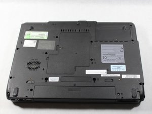 Langkah 1 — Matikan Laptop dan Cabut Daya