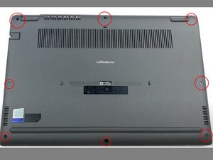 Langkah 1 — Lepaskan Bagian Bawah Case