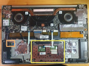Langkah 4 — Mengakses Komponen Kipas CPU