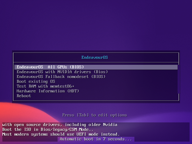 Menu boot GRUB EndeavourOS dengan pilihan EndeavourOS All GPUs (BIOS), EndeavourOS with NVIDIA drivers (Bios), EndeavourOS Fallback nomodeset (BIOS), Boot existing OS, Test RAM with memtest86+, Hardware Information (HDT), dan Reboot