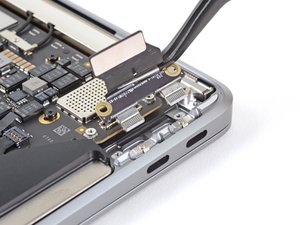 Langkah 5 — Angkat Papan USB-C