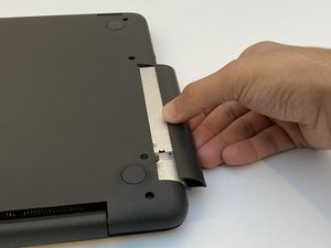 Langkah 2 — Buka Panel CD Driver