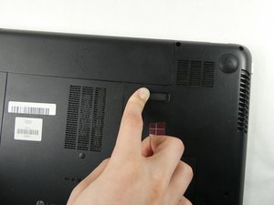 Langkah 1 — Matikan Laptop dan Siapkan Alat