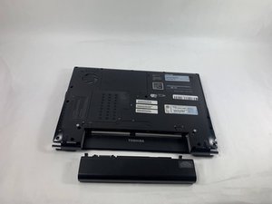 Langkah 3 — Buka Panel Belakang