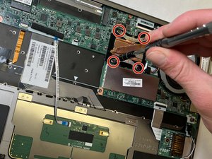 Langkah 2 — Mengakses Heatsink