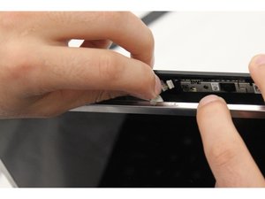 Langkah 7 — Melepas Layar dari Casing