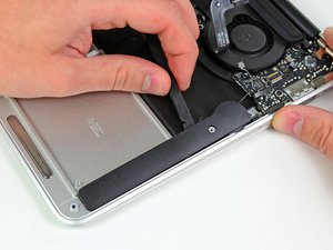 Langkah 4 — Lepaskan Speaker dari Casing