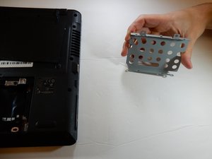 Langkah 4 — Angkat Hard Drive Lama